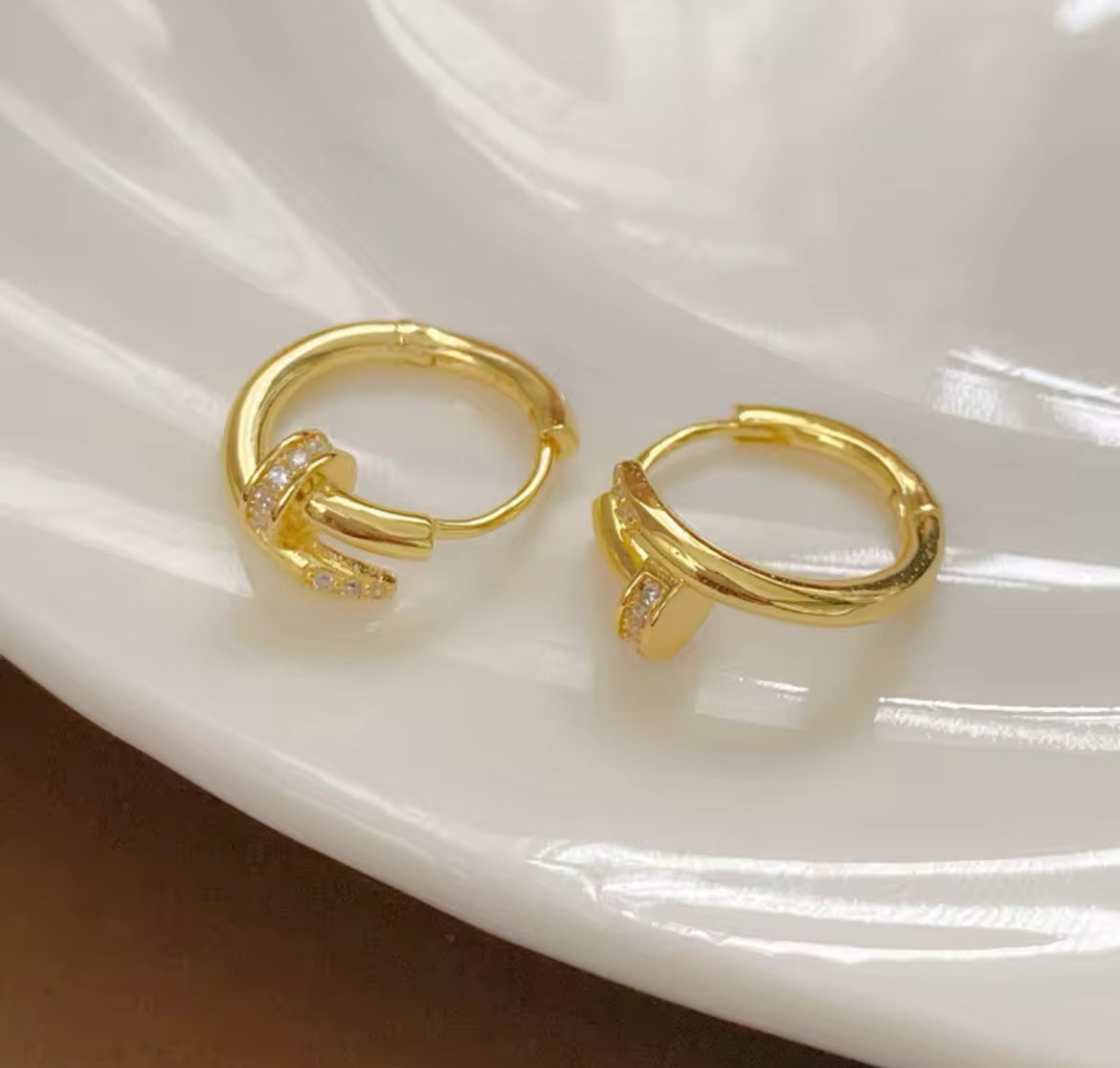 Luxe Nail Mini Earring