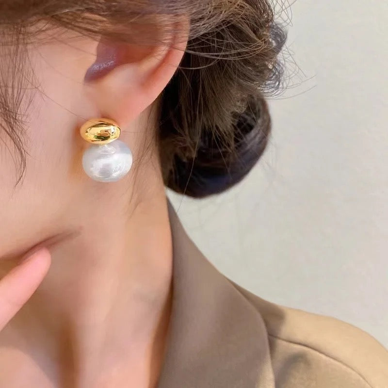 Oversize Drop Pearl Earring