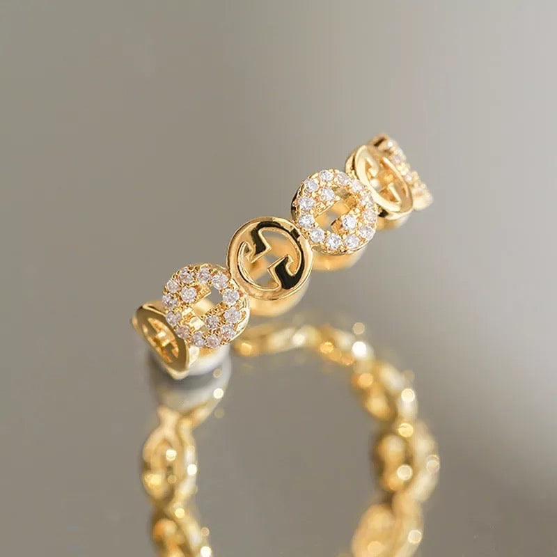 Luxe GG Adjustable Ring