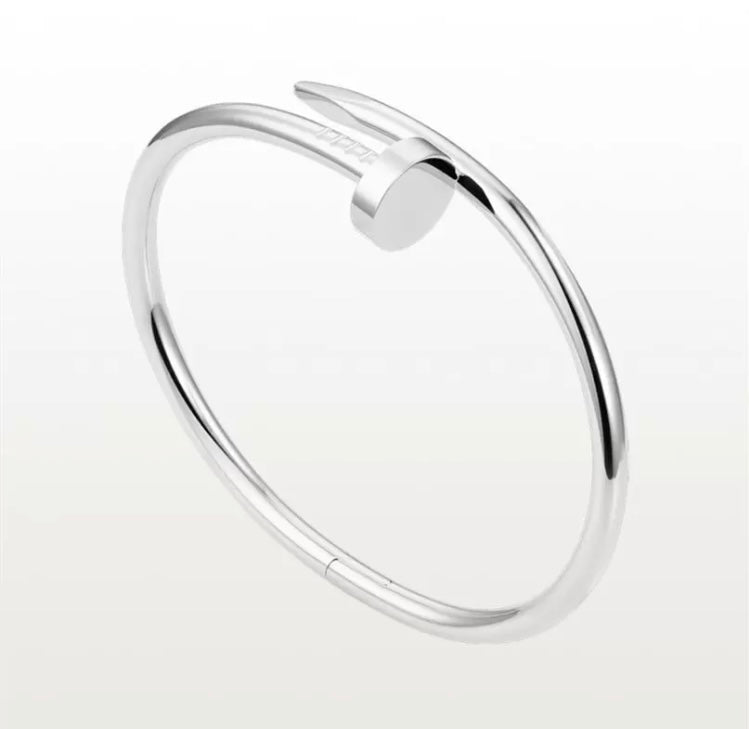 Mathilde Nail Bracelet Silver